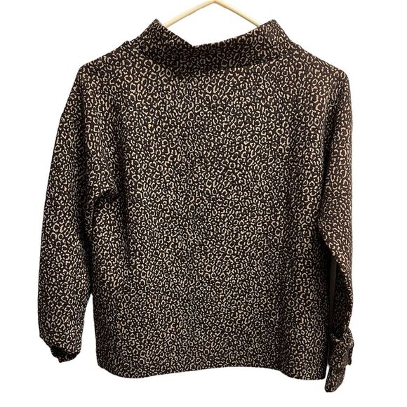 Ann Taylor Petite Animal Jacquard Button Cuff Top SZ XXSP Cheetah Print - Picture 4 of 4